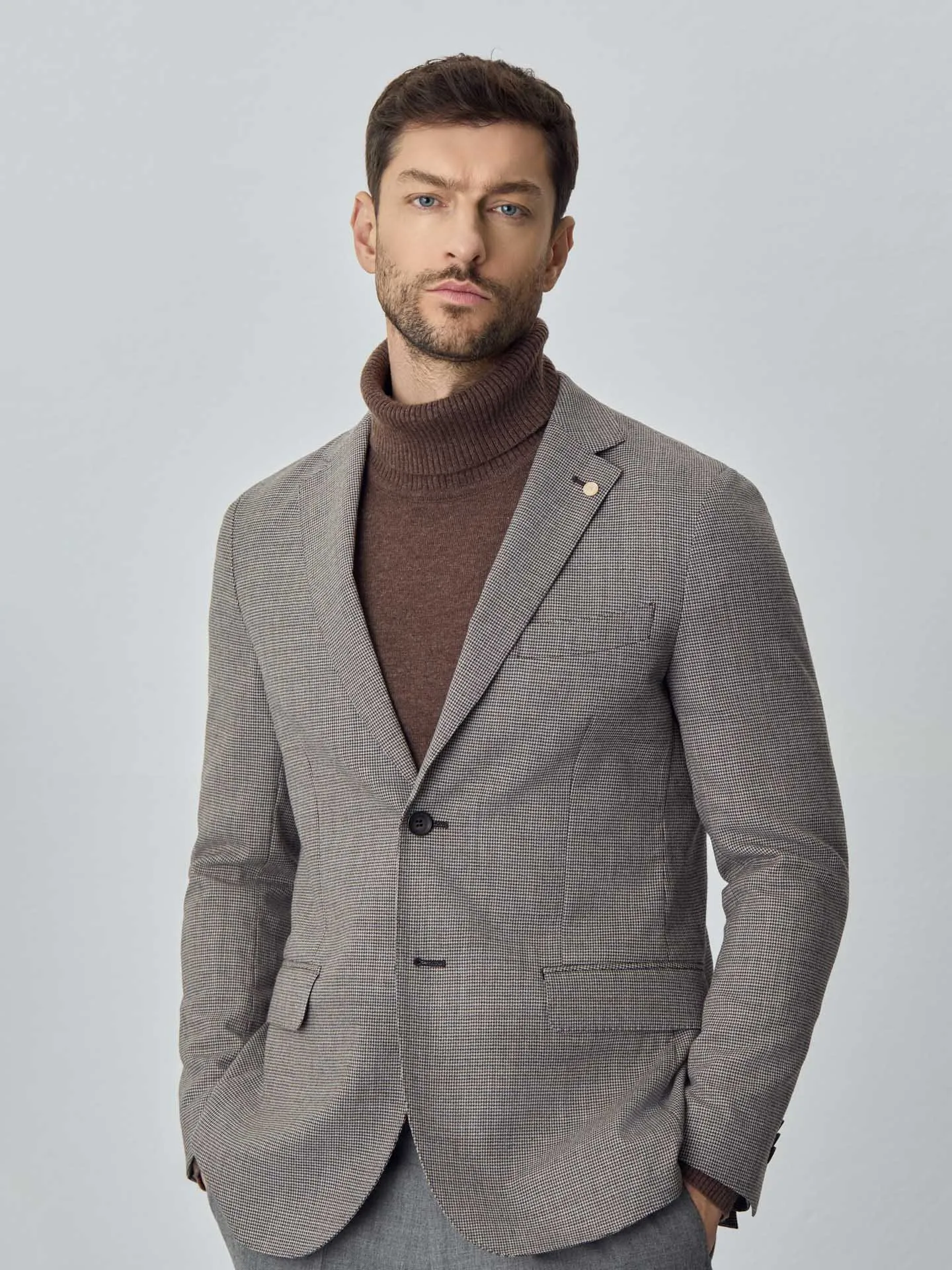 Leisure deconstructed houndstooth blazer