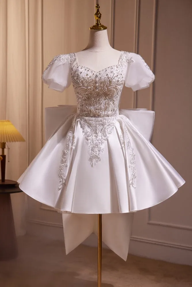 Luxury Short Sleeves Beading Homecoming Dress with Bowknot